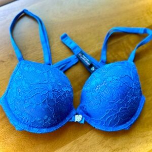 Victoria's Secret Sexy Little Things Blue and Heart Sparkle Push Up Bra 34B